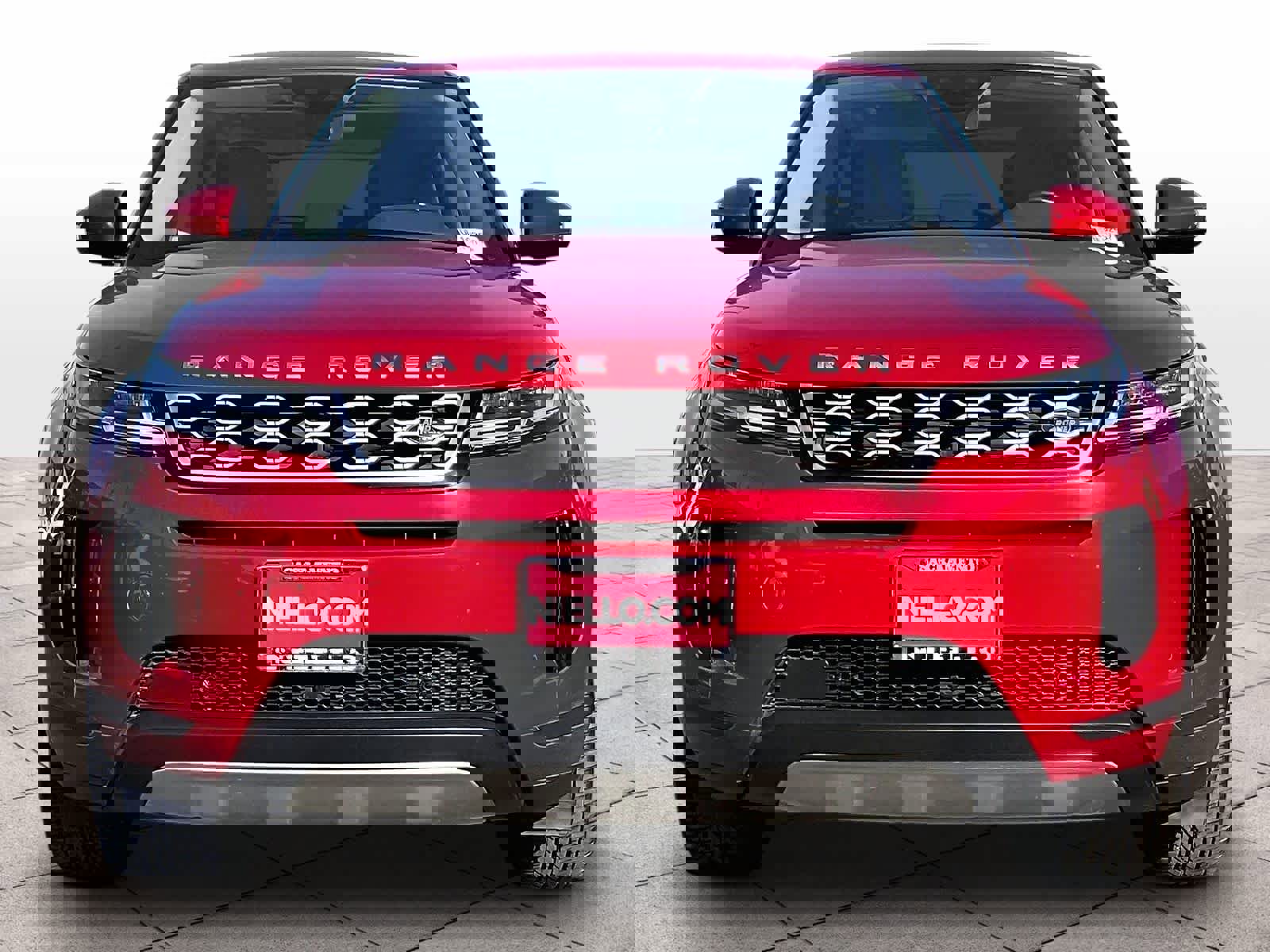 Used 2020 Land Rover Range Rover Evoque SE image 3