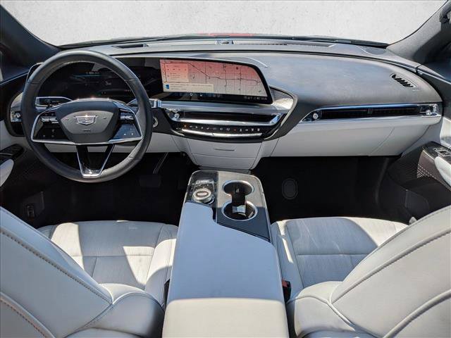 Used 2024 Cadillac Lyriq Luxury AWD/4WD image 18