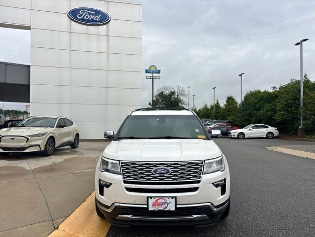 Used 2018 Ford Explorer Platinum AWD/4WD image 8