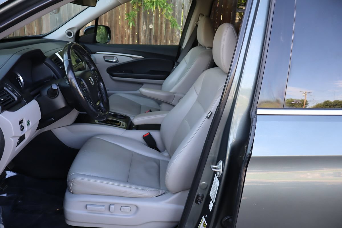 Used 2019 Honda Ridgeline RTL image 19