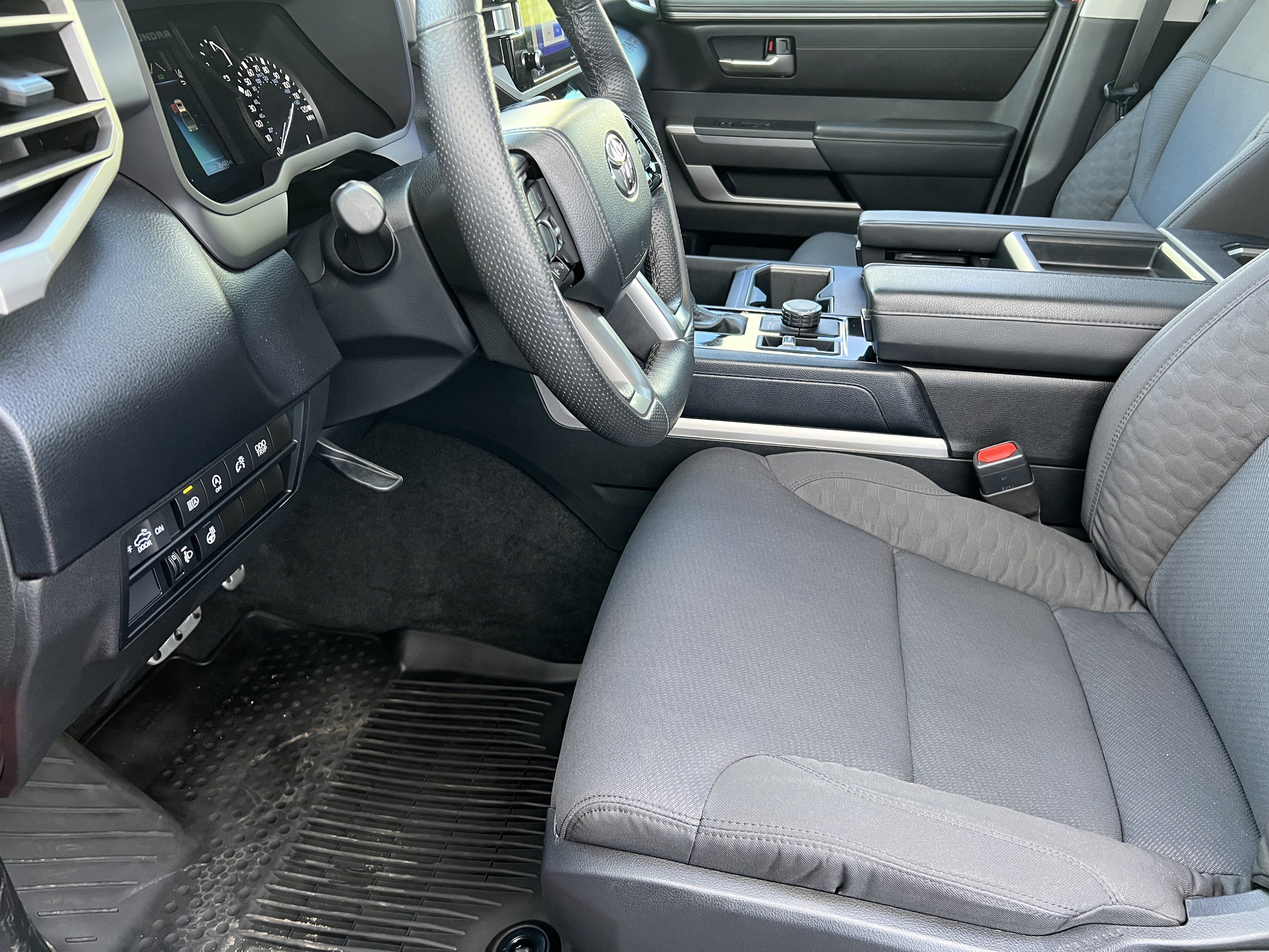 Used 2022 Toyota Tundra SR5 image 15