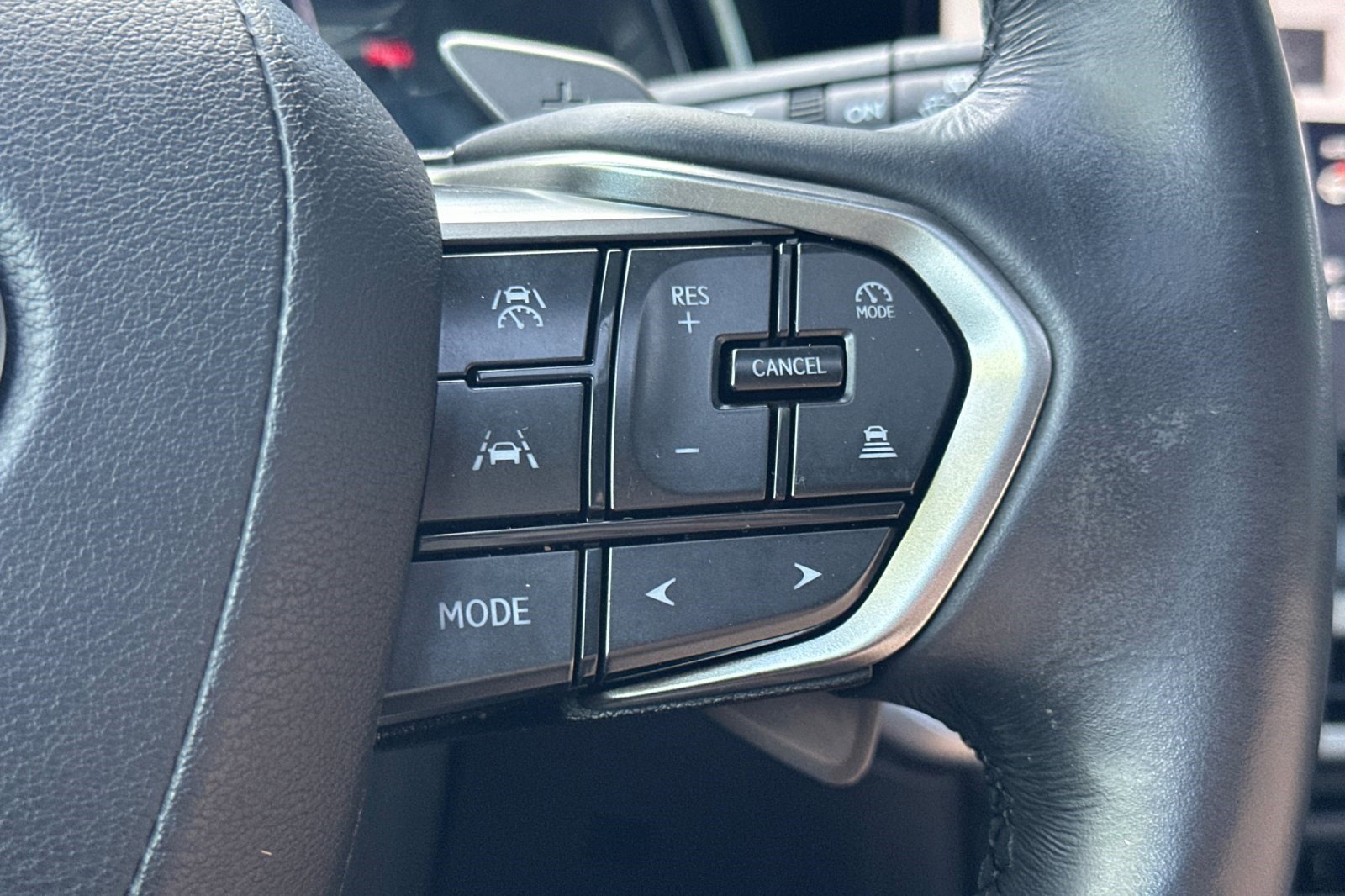 Certified 2023 Lexus RX 350 Premium w/ Accessory Package (Z1) image 31