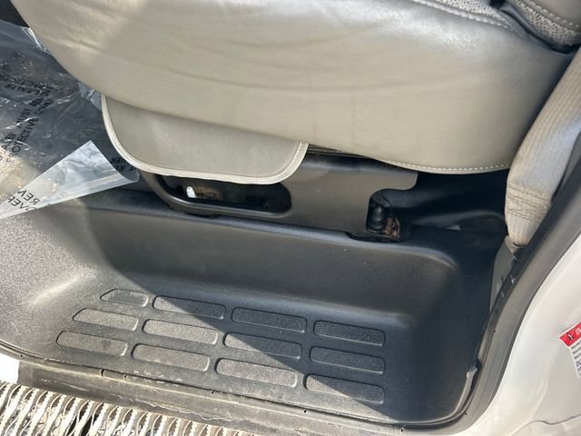 Used 2017 GMC Savana 2500 LS image 10