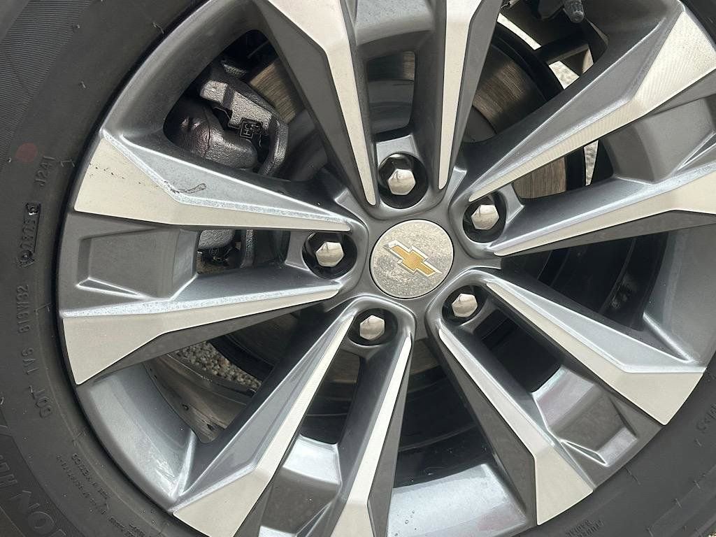 Used 2026 Chevrolet Equinox LT w/ Convenience Package II image 29