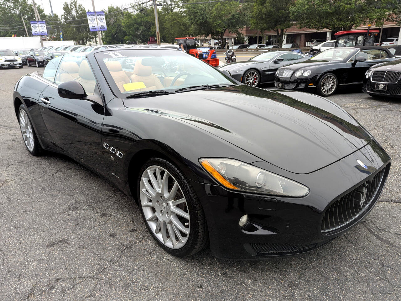 Used 2011 Maserati GranTurismo Convertible image 38
