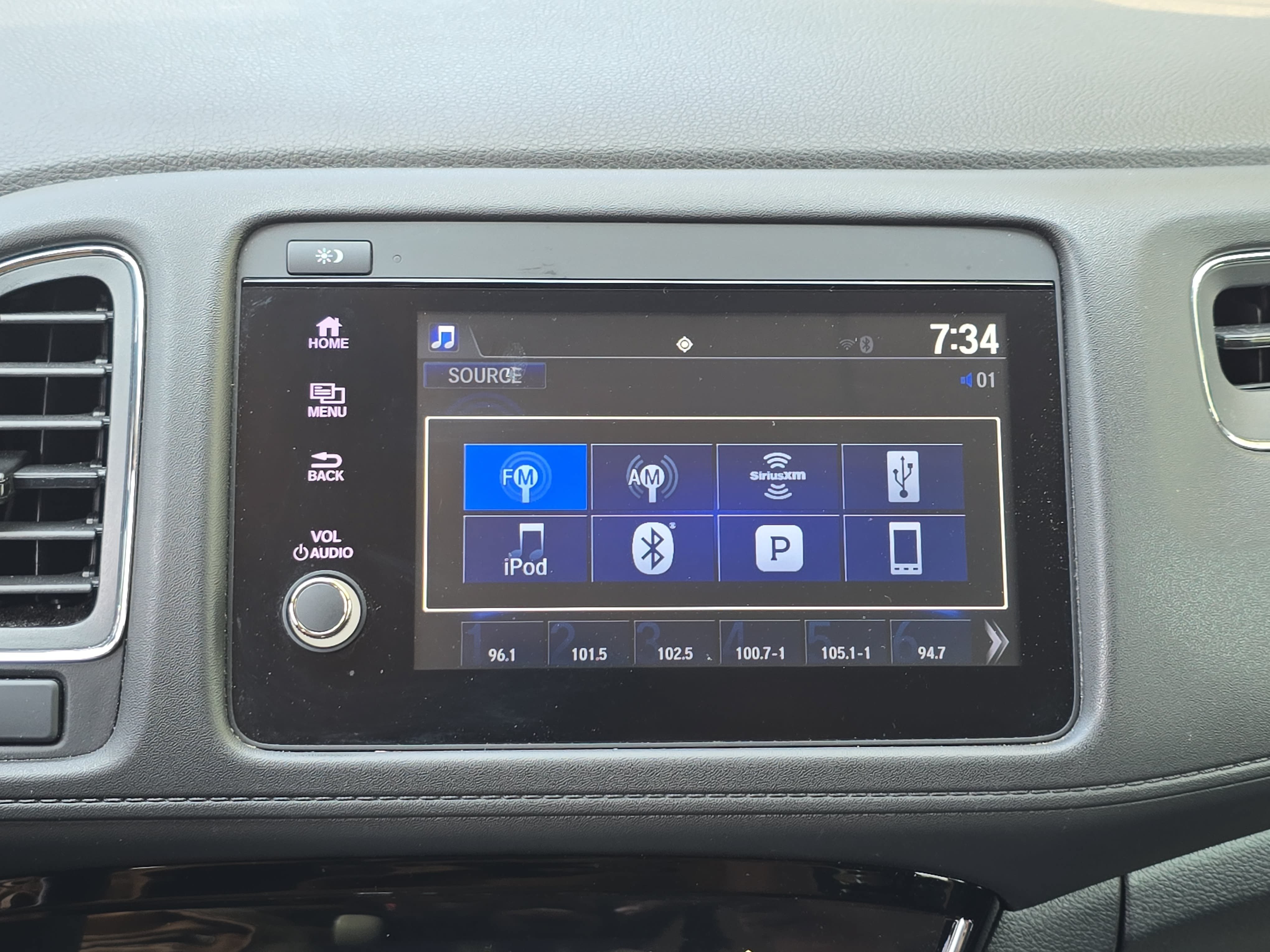 Used 2022 Honda HR-V EX image 21