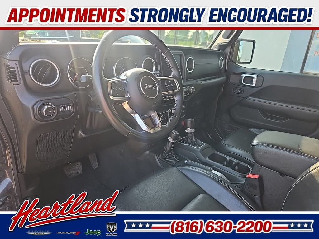 Used 2018 Jeep Wrangler Unlimited Sahara AWD/4WD image 33
