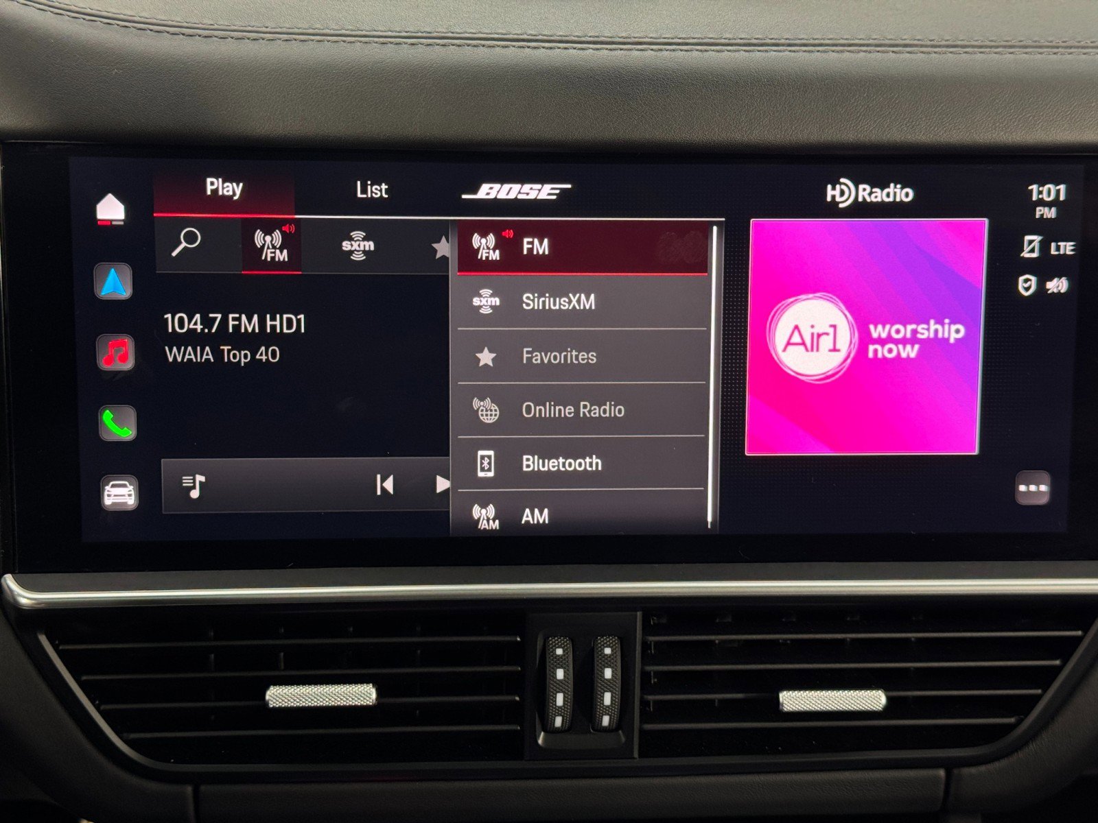 Used 2023 Porsche Cayenne S Platinum image 26