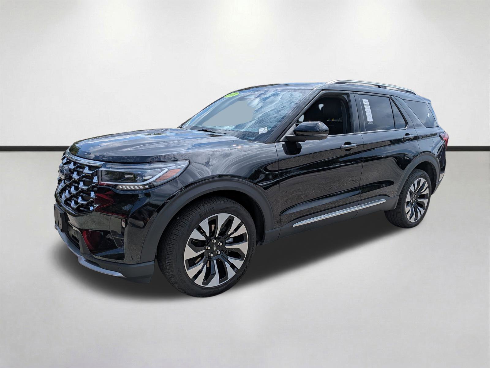 Used 2025 Ford Explorer Platinum w/ LUX Leather Package AWD/4WD image 8