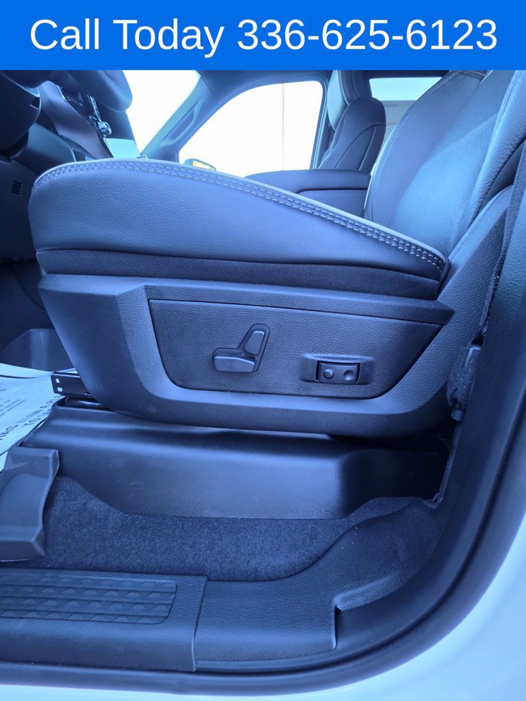 New 2027 RAM 2500 Laramie AWD/4WD image 11