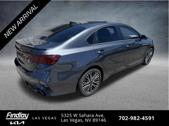 Certified 2023 Kia Forte GT-Line FWD image 3
