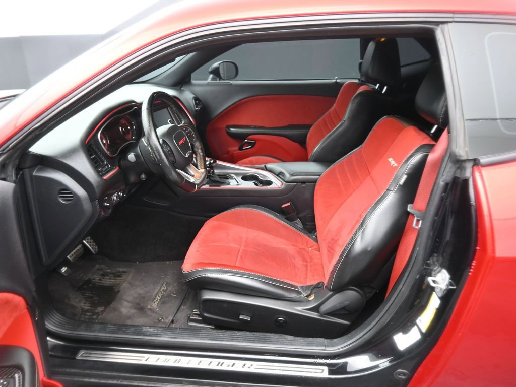 Used 2016 Dodge Challenger SRT Hellcat image 45