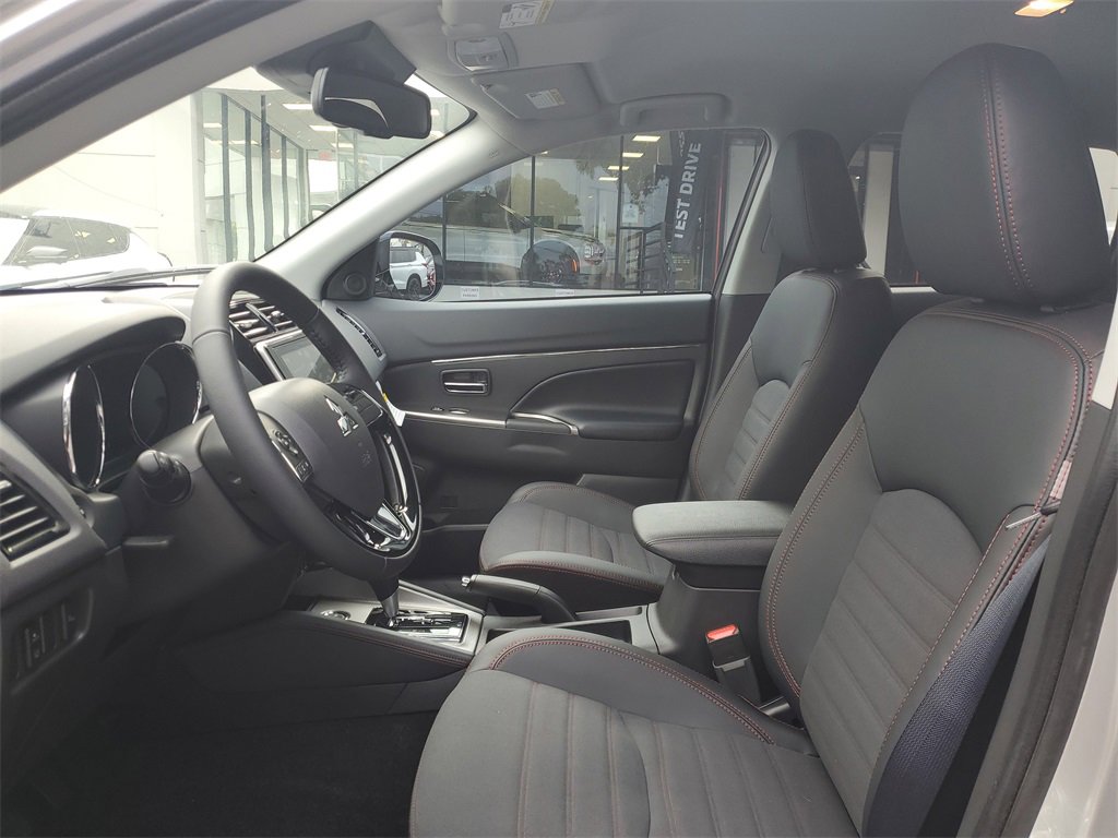 New 2025 Mitsubishi Outlander Sport SE image 15