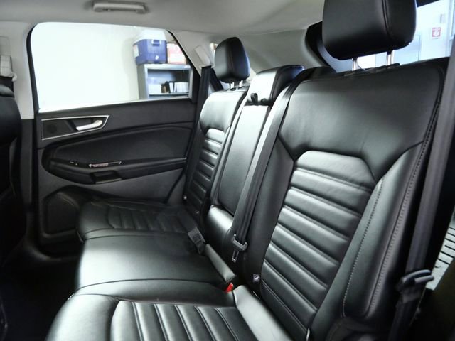 Used 2015 Ford Edge SEL w/ Equipment Group 201A AWD/4WD image 14