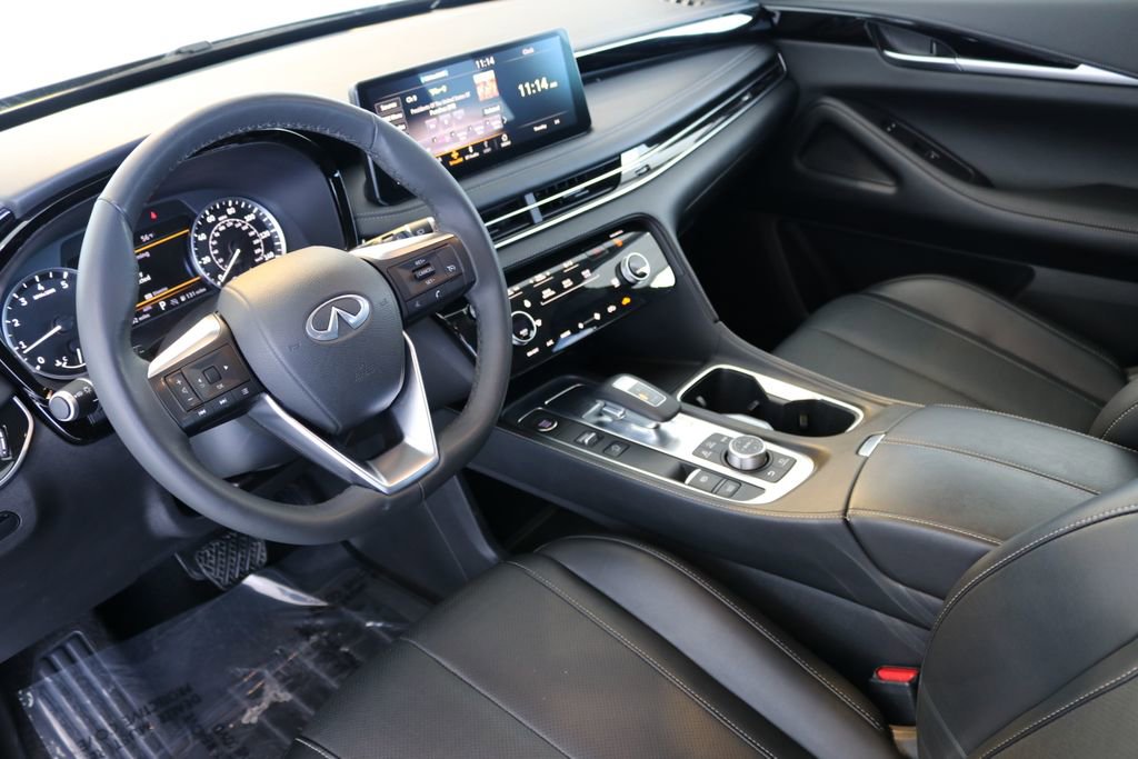 Certified 2025 INFINITI QX60 Pure image 19