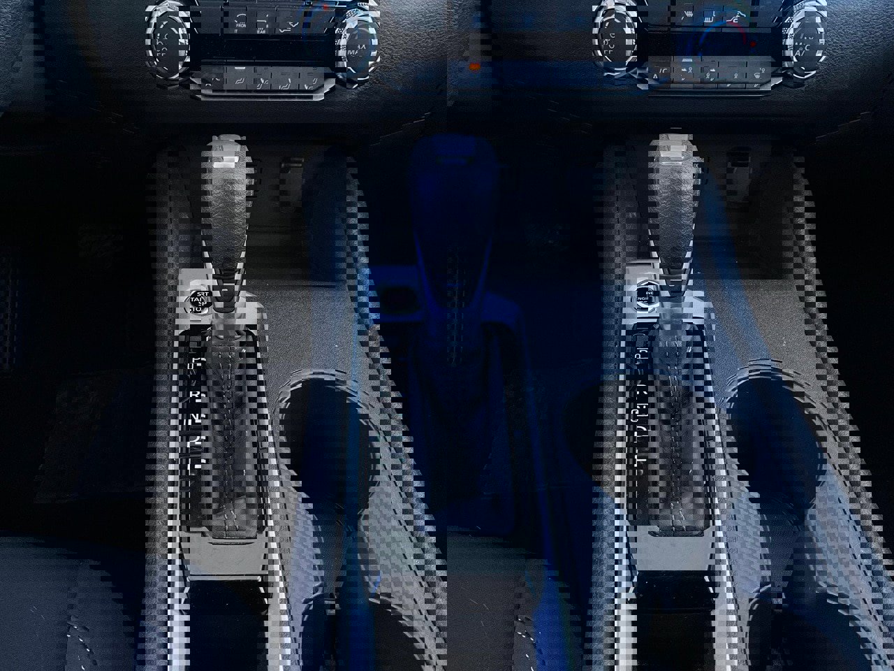 Used 2025 Nissan Altima 2.5 SV image 23