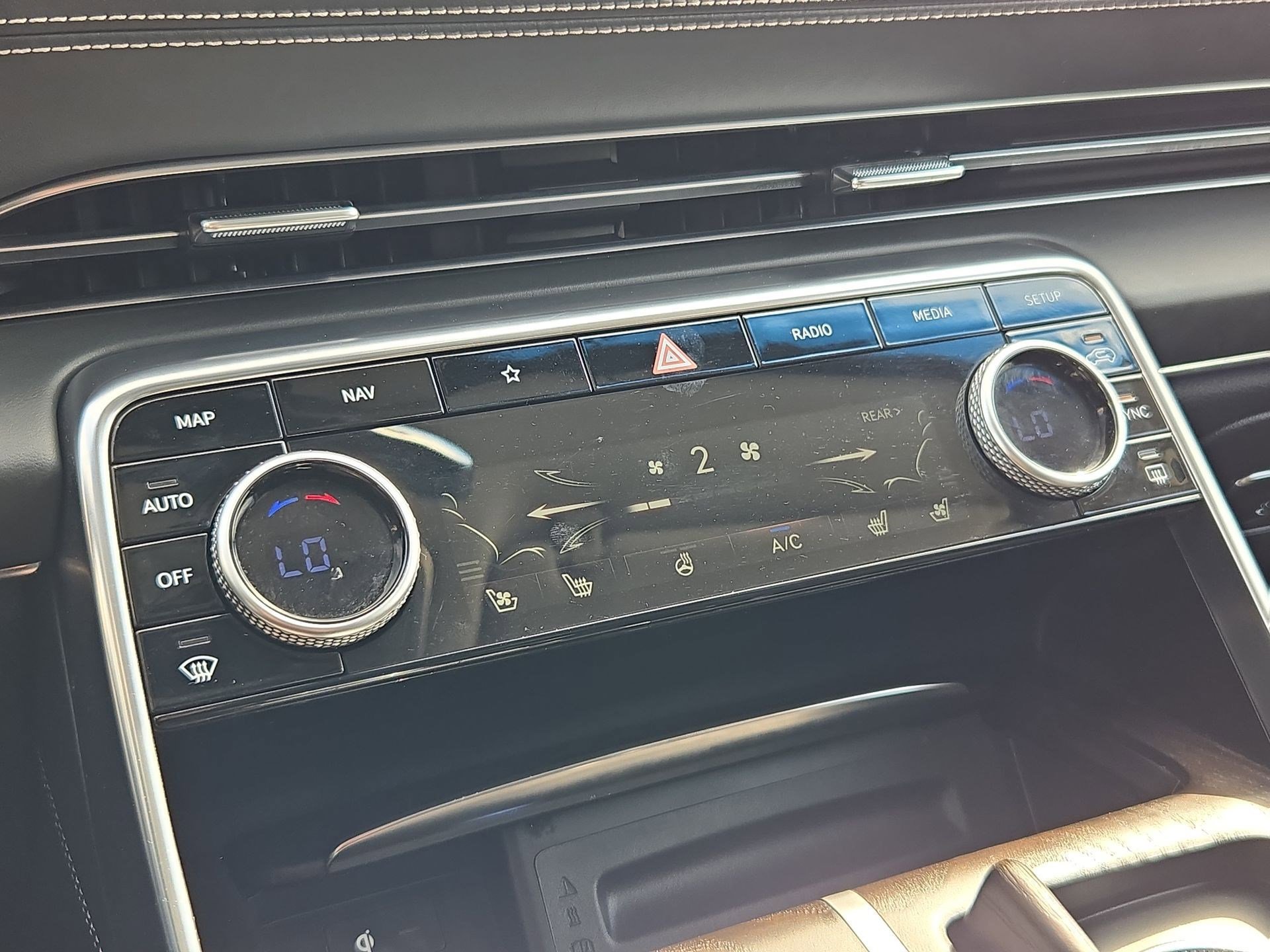 Used 2023 Genesis GV80 3.5T Advanced + image 27