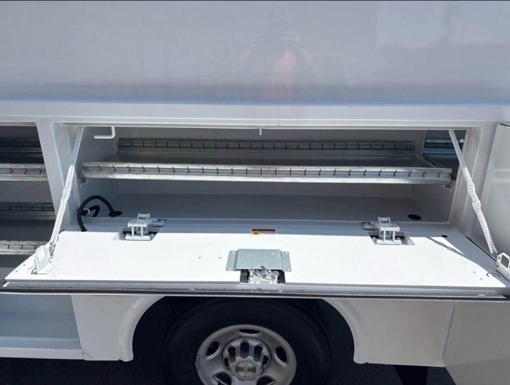 New 2025 Chevrolet Express 3500 w/ Power Convenience Package image 12