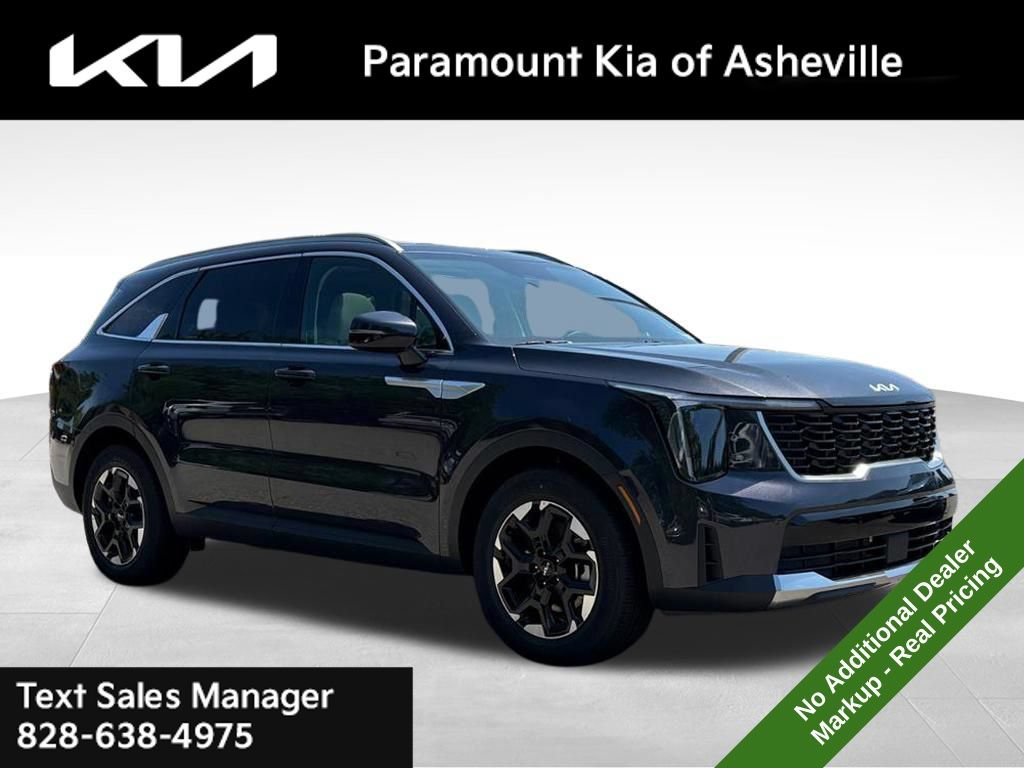 New 2026 Kia Sorento S w/ S Panoramic Sunroof Package