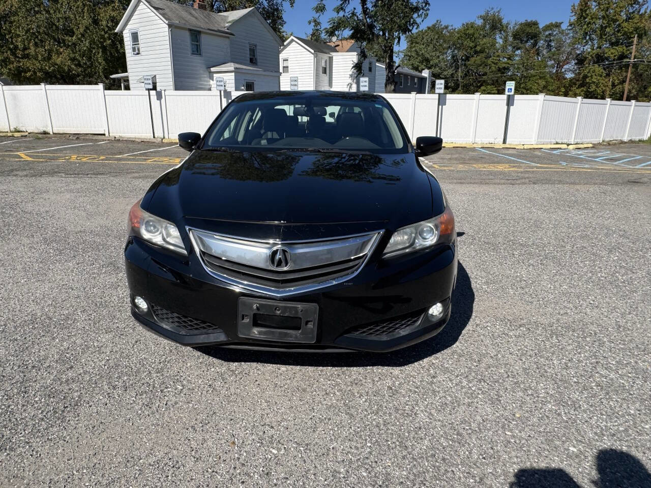 Used 2014 Acura ILX 2.0L w/Premium 4dr Sedan Packa image 3