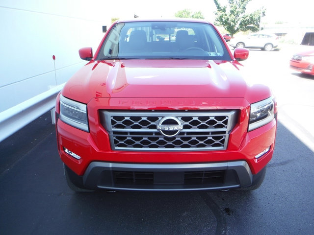 Used 2023 Nissan Frontier SV w/ SV Premium Package AWD/4WD image 5