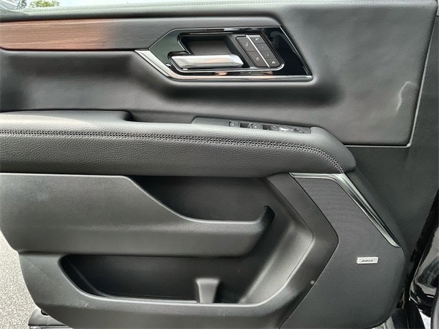 New 2026 GMC Yukon Denali w/ Sun & Power Step Package image 23