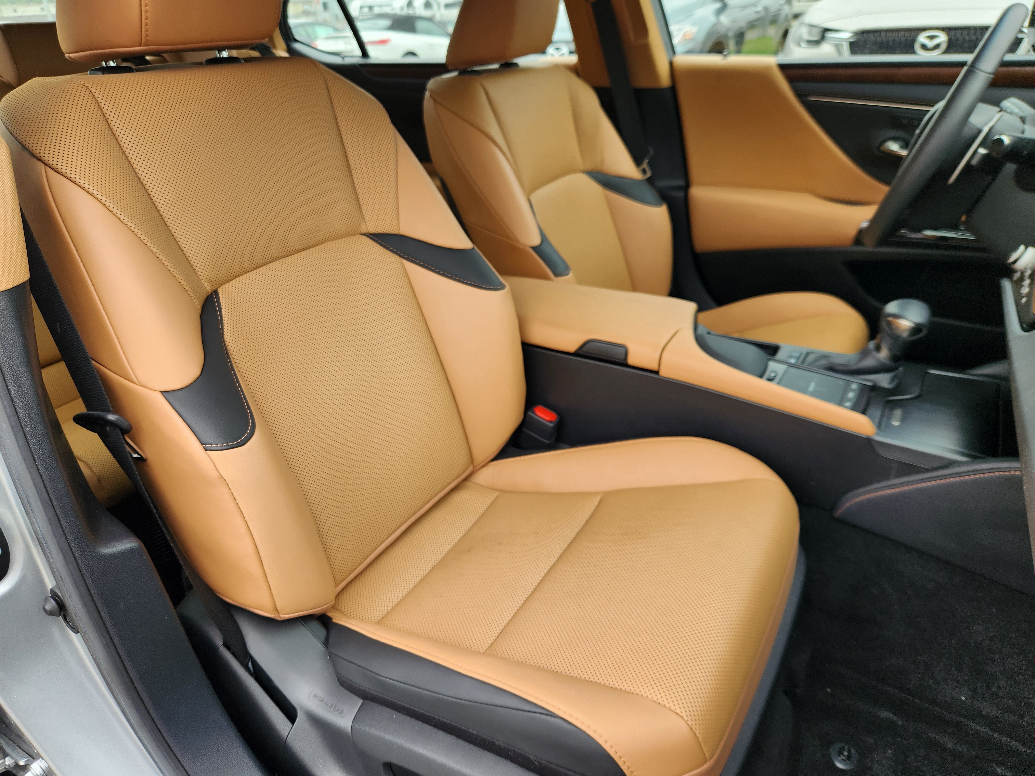 Used 2022 Lexus ES 300h w/ Premium Package FWD image 14