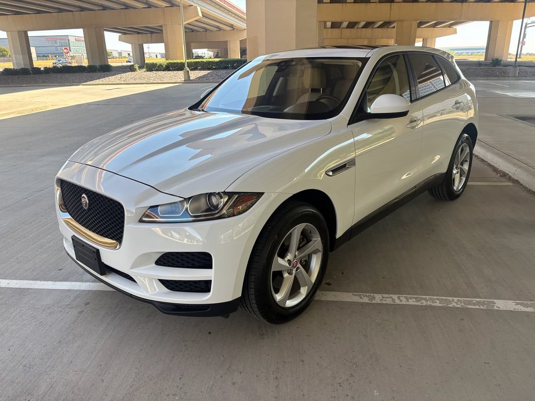 Used 2018 Jaguar F-PACE Premium AWD/4WD image 2