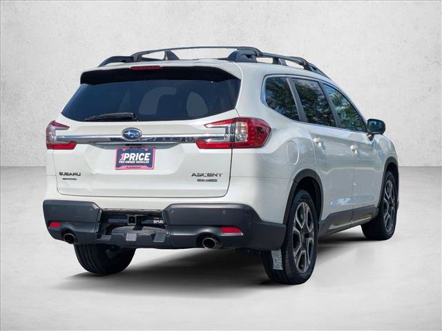 Used 2023 Subaru Ascent Limited w/ Technology Package AWD/4WD image 5