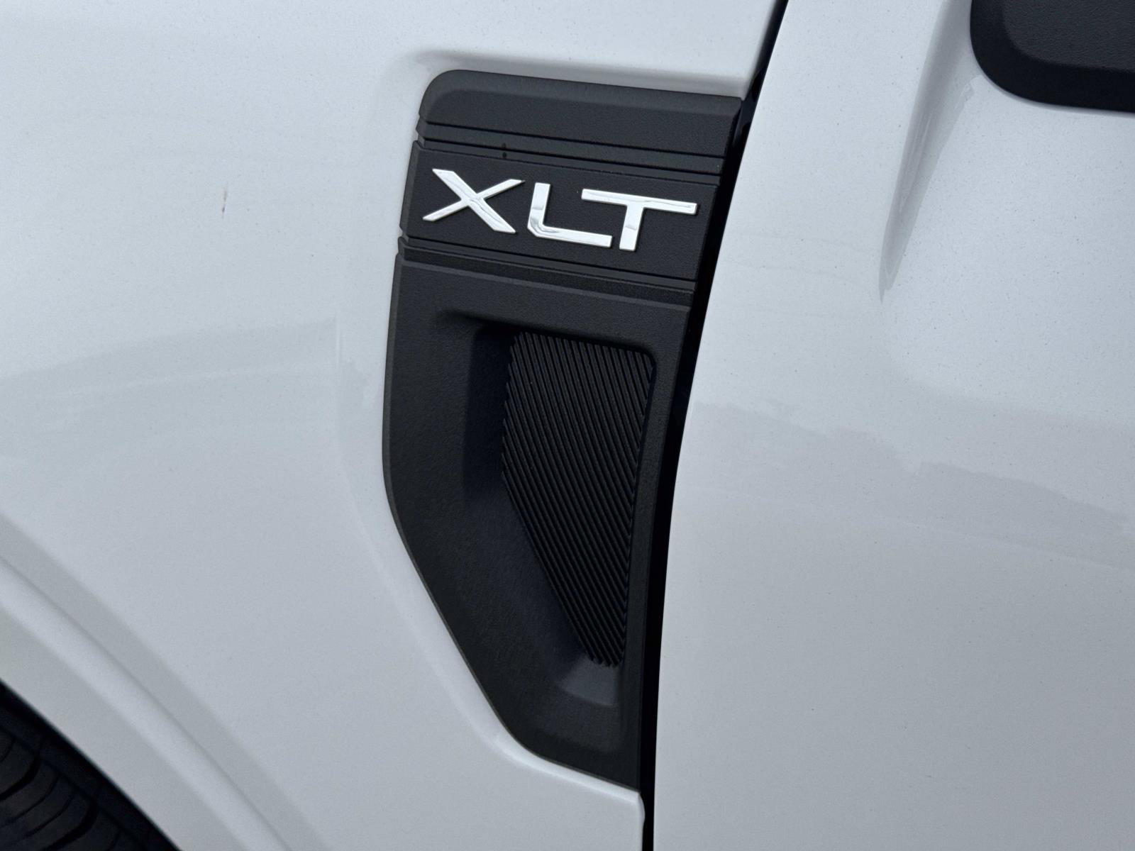 New 2026 Ford Maverick XLT FWD image 6
