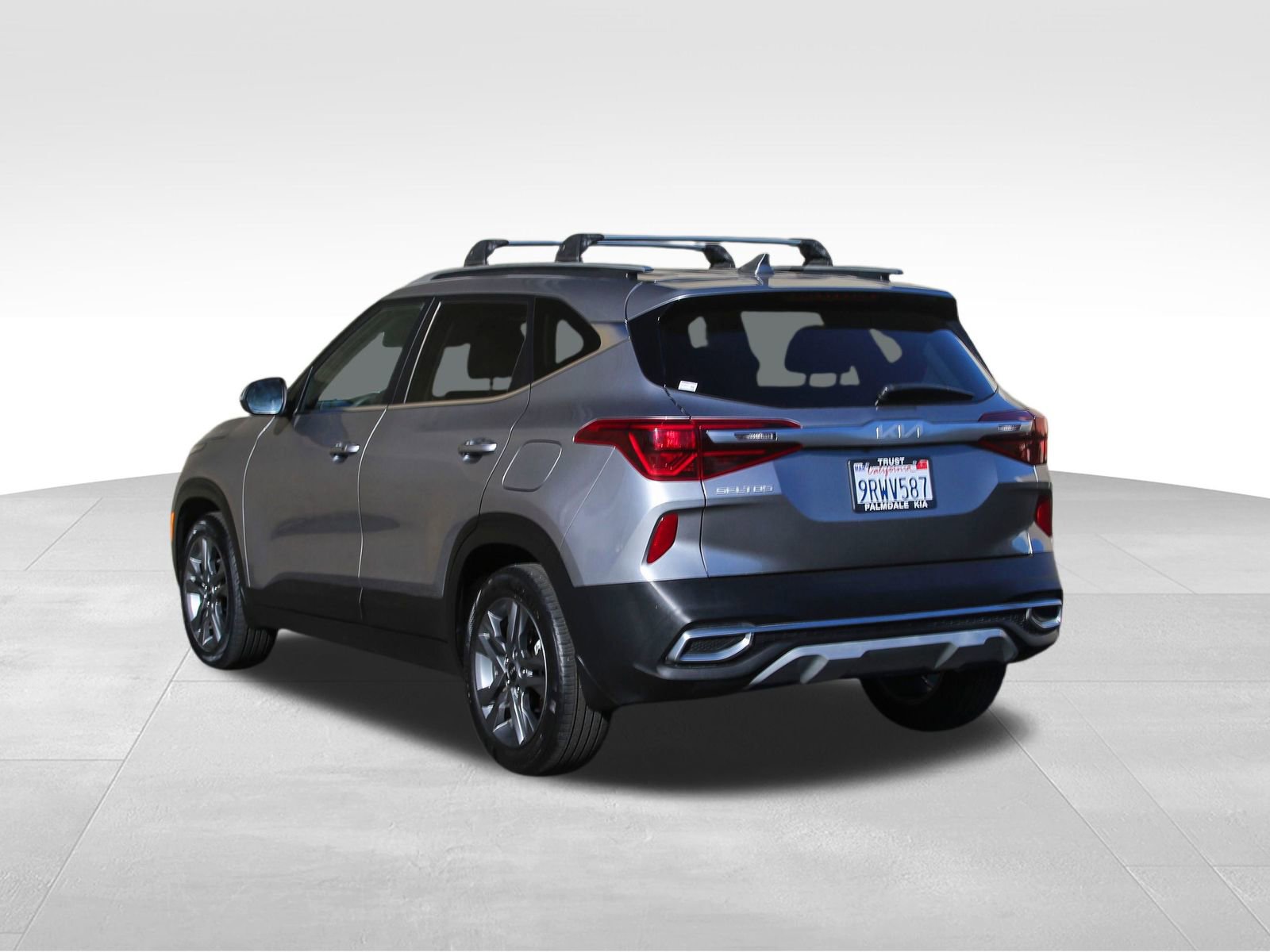 Used 2023 Kia Seltos S image 9