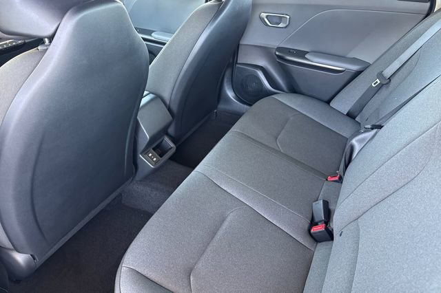 New 2026 Kia K4 LXS image 14