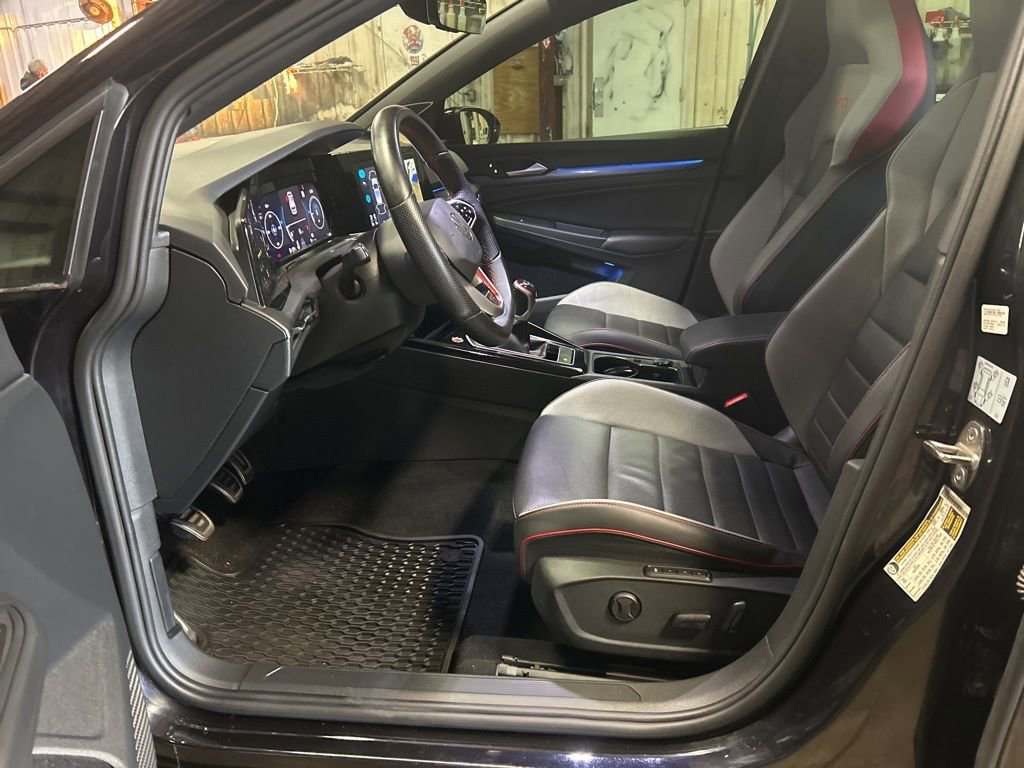 Used 2024 Volkswagen GTI Autobahn image 19