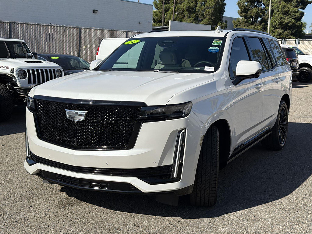 Used 2024 Cadillac Escalade Sport w/ LPO, ONYX Package AWD/4WD image 3