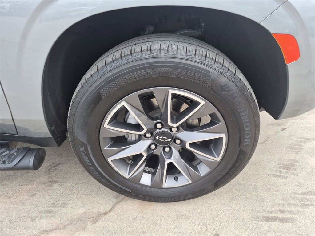 Certified 2023 Chevrolet Tahoe Z71 w/ Luxury Package image 10