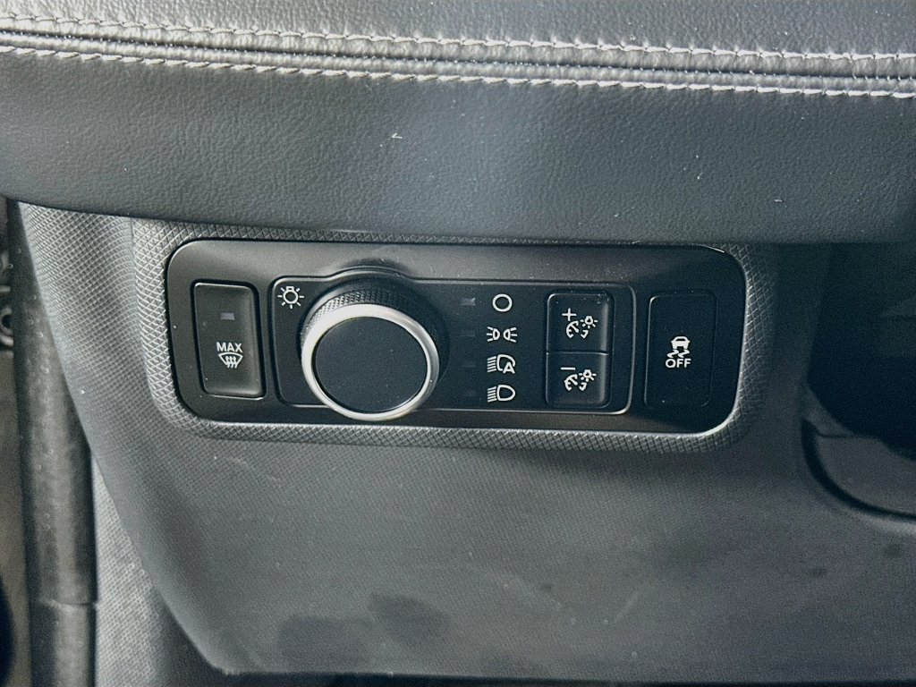 Used 2024 Ford Mustang Mach-E Select RWD image 21