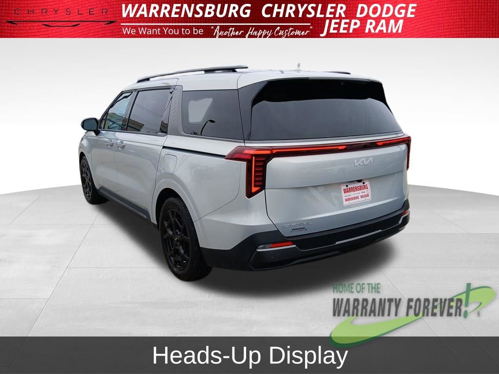 Used 2025 Kia Carnival SX Prestige image 7