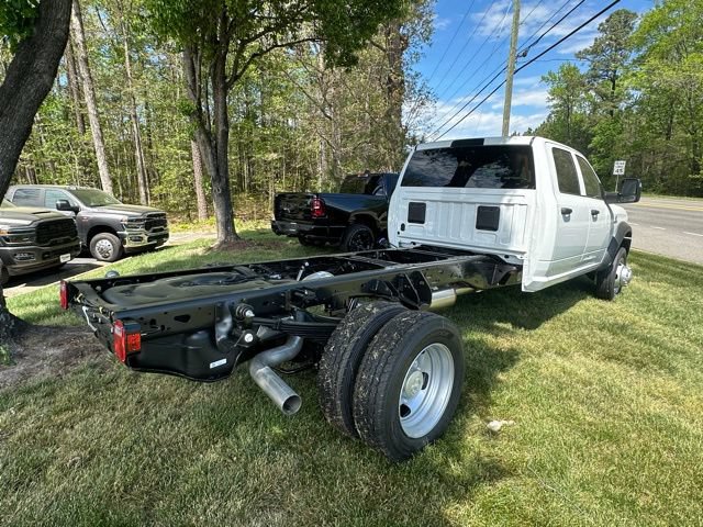 New 2026 RAM 5500 Tradesman w/ Chrome Appearance Group AWD/4WD image 6
