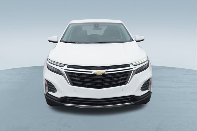 Used 2022 Chevrolet Equinox LT w/ Driver Convenience Package image 3
