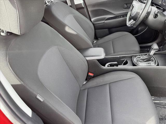 Used 2024 Hyundai Kona SEL image 19