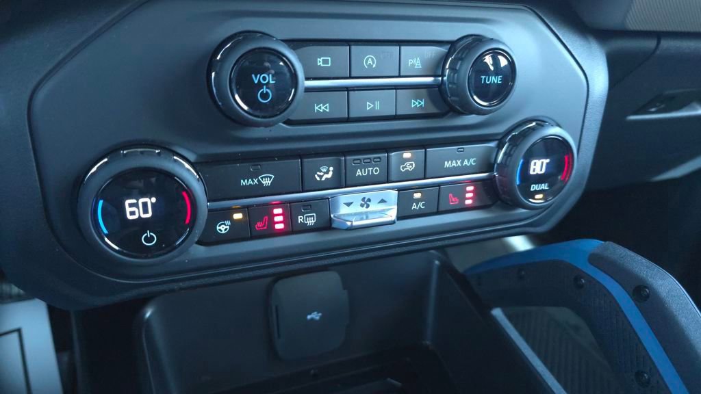 Used 2024 Ford Bronco Wildtrak image 34