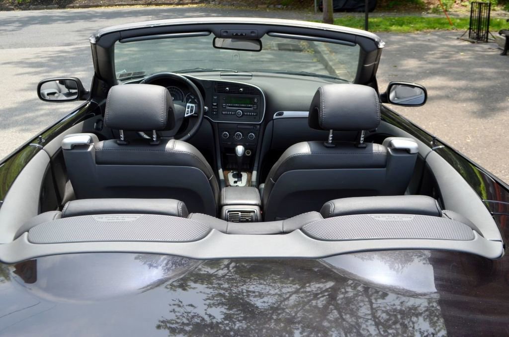 Used 2007 Saab 9-3 2.0T w/ Anniversary Pkg image 26