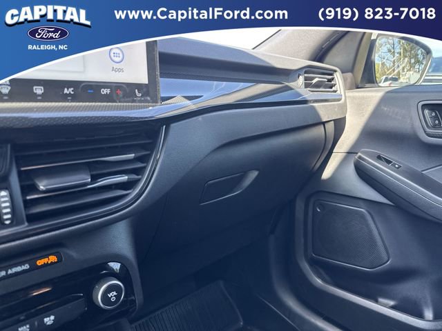 Used 2023 Ford Escape ST-Line w/ Tech Pack #1 AWD/4WD image 30