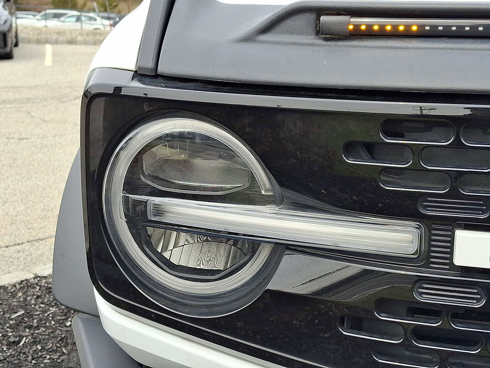 Used 2022 Ford Bronco Wildtrak image 9