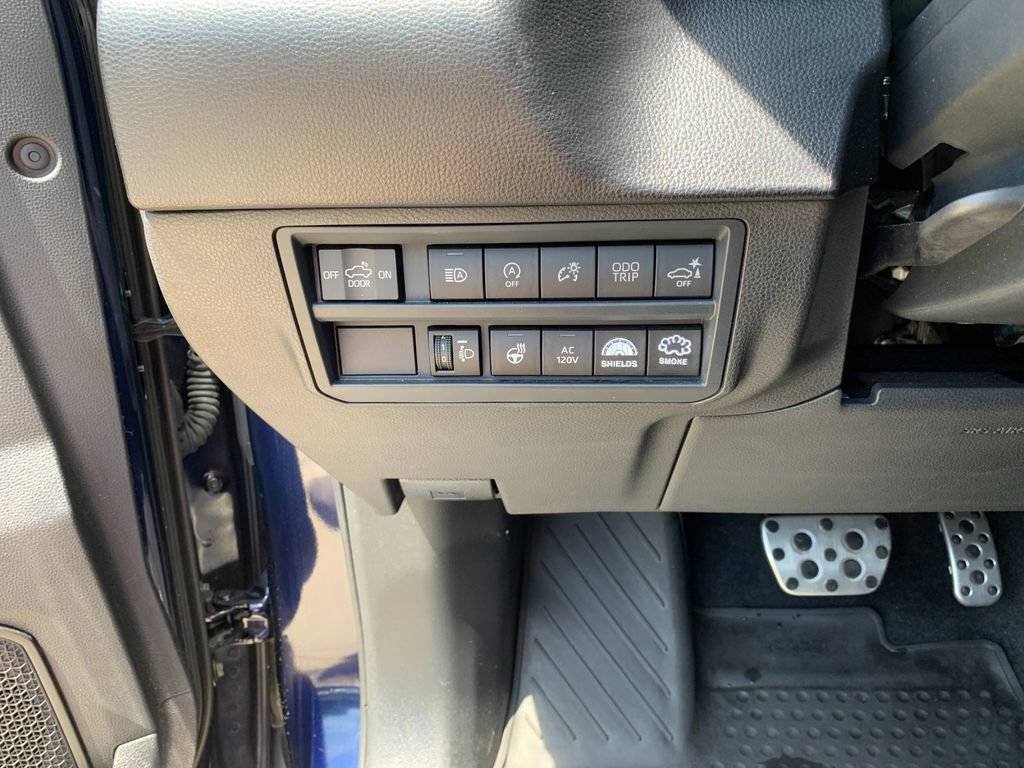 Used 2022 Toyota Tundra SR5 w/ TRD Off-Road Premium Package AWD/4WD image 32