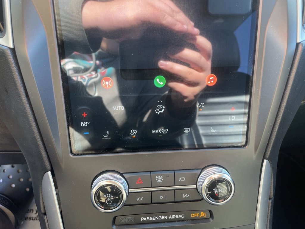 Used 2024 Ford Edge SEL image 23