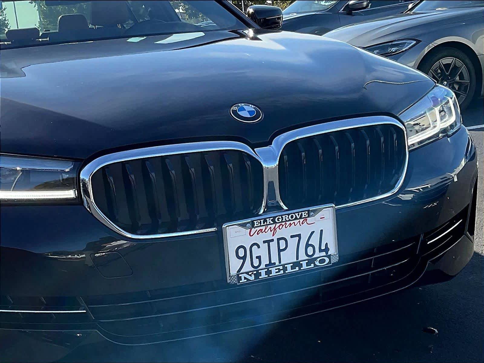 Used 2023 BMW 540i w/ Convenience Package RWD image 33