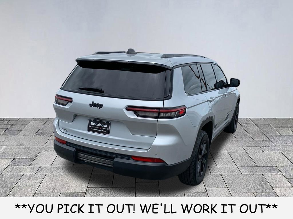 Used 2024 Jeep Grand Cherokee L Altitude RWD image 7