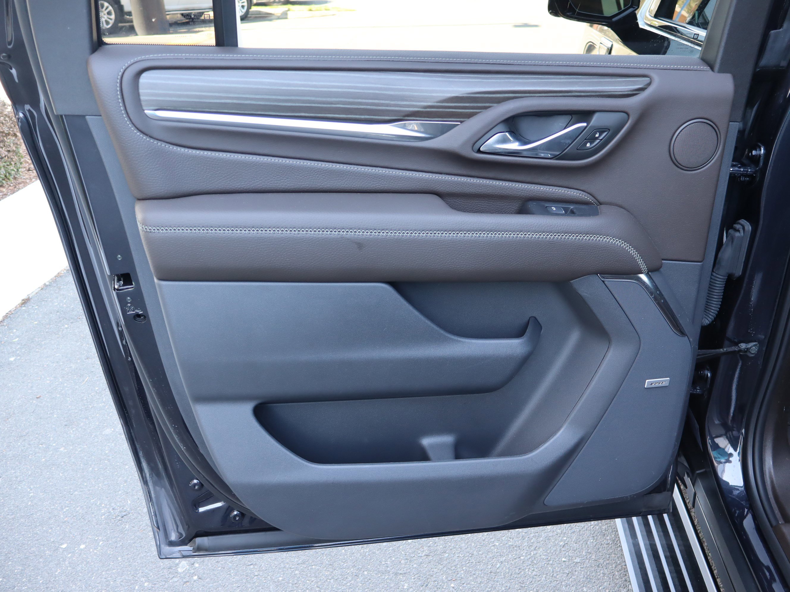 Certified 2024 GMC Yukon XL Denali w/ Advanced Technology Package image 33