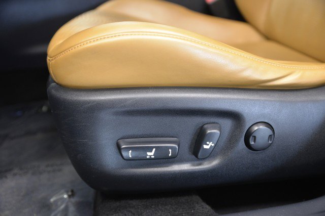 Used 2012 Lexus CT 200h image 12